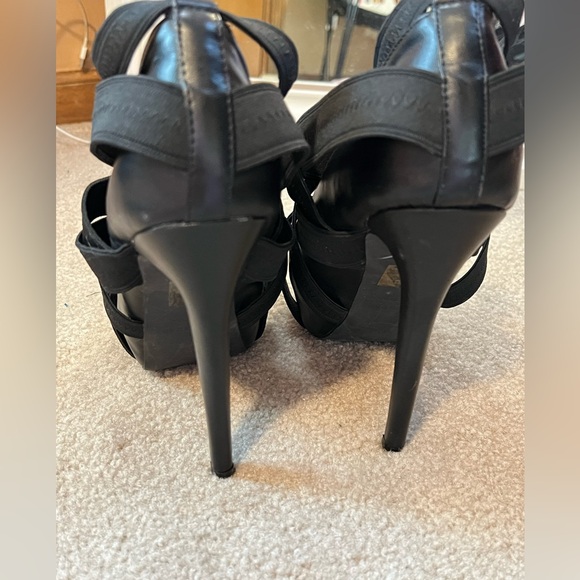 Black Bandage Strappy Collin Stewart platform 4 inch heels size 9.5 - Picture 3 of 6